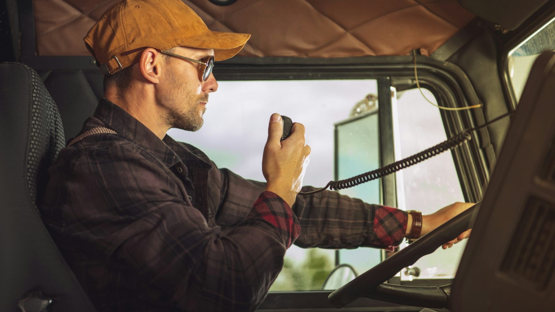 Land Mobile Radio System for Truckers